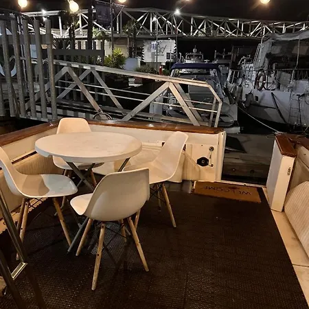 Botel Andrea House's Barcelona